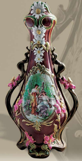 Декоративная ваза с романтической сценой. Тверская фабрика Кузнецова
