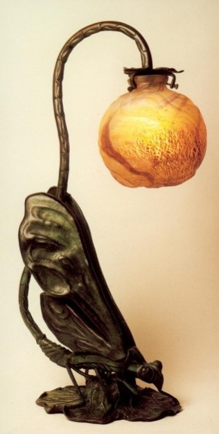 nastolnaya-lampa-tulpan-strkekoza.jpg