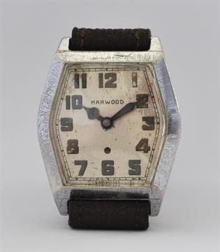 Наручные часы Harwood с механизмом автоподзавода. 1940 г. Наручные часы Harwood с механизмом автоподзавода. 1940 г.