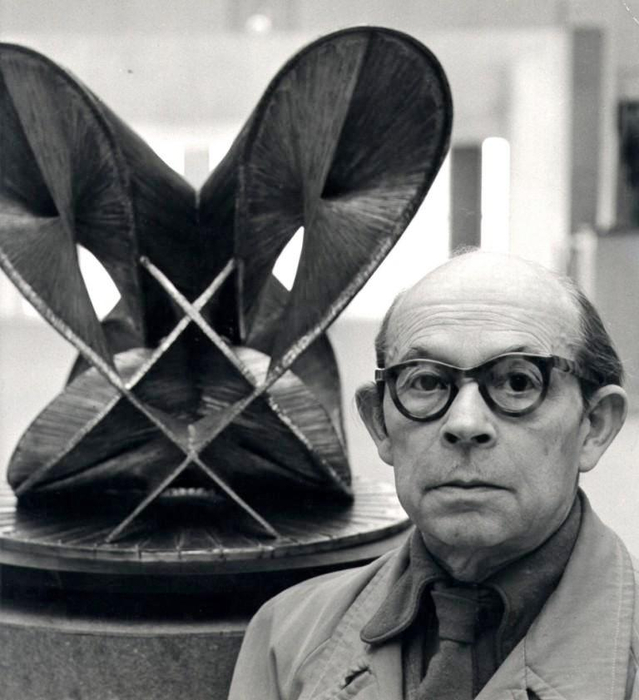 Антуан Певзнер (1884–1962).