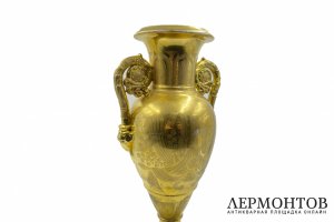 Крупная ваза с из. мифолог. сц.  Россия,1830-е гг. фарф. з. Батенина. Фарфор, роспись