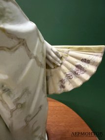 Скульптура «Японская элегантность». Фарфор грес, Lladro, скульптор José Puche, Испания, 2005–2006 годы