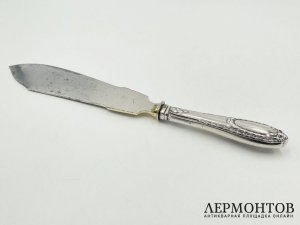 Нож для торта. Зап. Европа, нач. 20 века. Серебро 84 пробы.