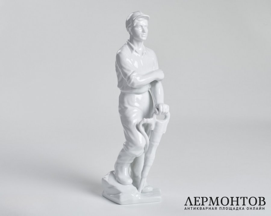 Статуэтка «Шахтёр». Фарфор, Herend, Венгрия