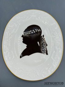 Настенное панно с профилями Лессинга и Клейста. Фарфор, Meissen, ГДР, 1977 год