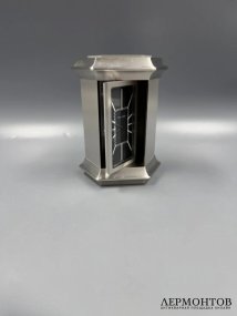Настольные поворотные часы «Lantern Clock». Латунь, Tiffany & Co., Швейцария