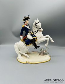 Статуэтка «Капитан бернской артиллерии 1798 года». Фарфор, роспись, Nymphenburg, Германия, начало 20 века