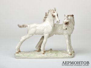 Статуэтка «Жеребята». Фарфор, Lorenz Hutschenreuther, Германия, 1970–1985 годы