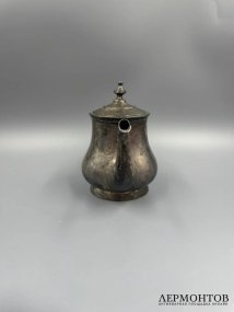 Чайник с птичкой и бабочкой. Серебро 84 пробы, И. Щетинин, Россия, 1880-е годы