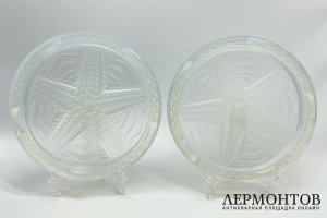 Парные постановочные тарелки Ар Деко Морские звезды.  Франция, 1930-е годы.  Стекло.