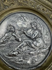 Блюдо с мифологической сценой. Бронза, Западная Европа, конец 19 века