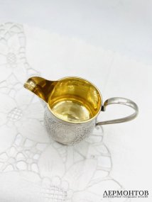 Сливочник в русском стиле. Серебро 84 пробы, М. Голощапов, Россия, 1886 год