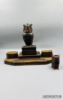 Письменный прибор с фигурами сов в абрамцевском стиле. Дерево, резьба, Россия, 1-я треть 20 века
