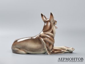 Статуэтка «Овчарка». Фаянс, Wien Keramos, Австрия, 1950–1970 годы