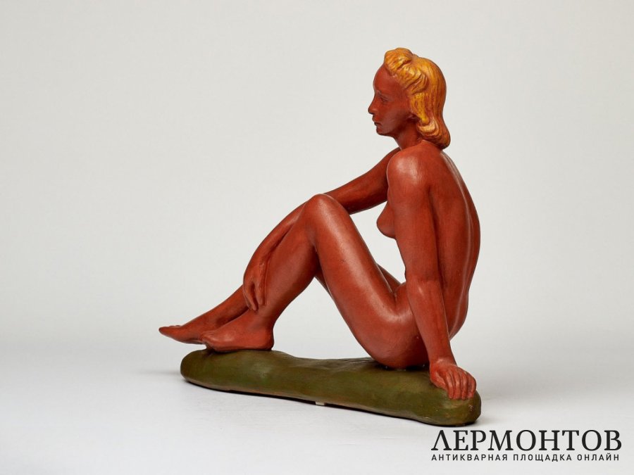 Скульптура «Обнаженная». Терракота, Чехословакия, 1943–1951 годы