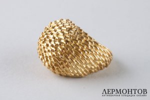 Кольцо Van Cleef and Arpels. Золото 750 пробы.