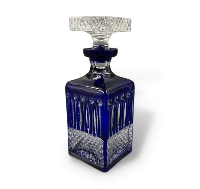 Штоф из коллекции «Xenia». Цветной хрусталь, Faberge, современная работа