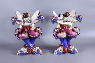 Парные фарфоровые вазы. Франция, Париж. Vieux Paris