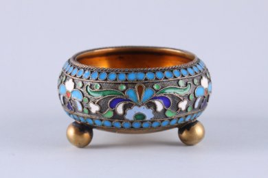 Солонка. Баскаков. Эмаль по скани. Серебро 84 пробы. Россия, Москва, 1908-1917 гг.