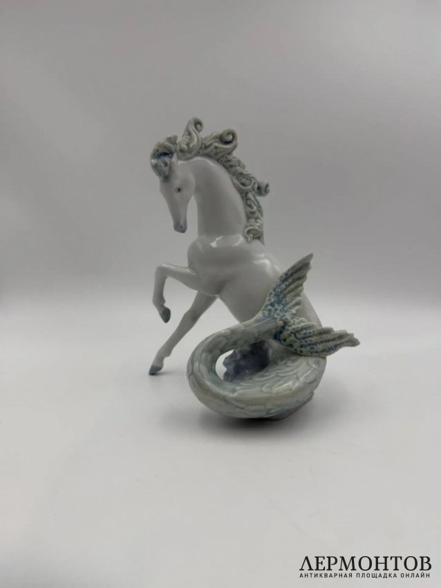 Статуэтка «Тритон I». Фарфор, Lladro, скульптор Francisco Polope, Испания, 2004–2008 годы