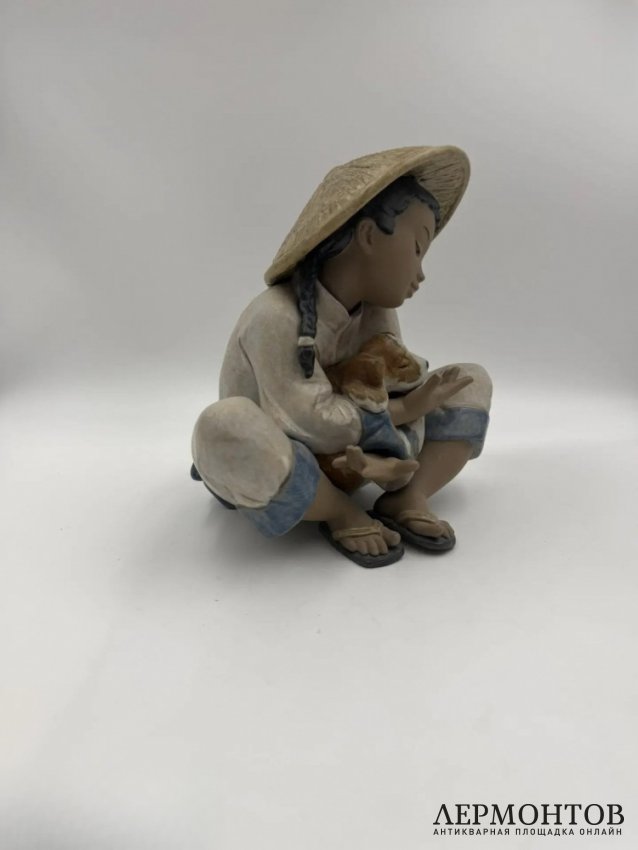 Статуэтка «Лучший друг мальчика». Фарфор грес, Lladro, скульптор Francisco Polope, Испания, 1992–2004 годы