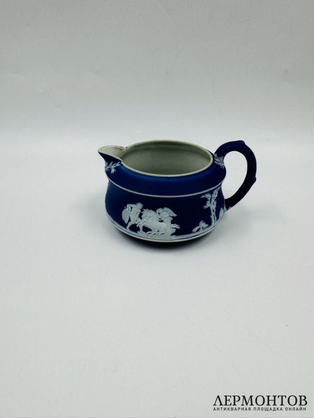 Чайный сервиз в стиле ампир с мифологическими сюжетами. Фарфор, Wedgwood, Англия, середина 20 века