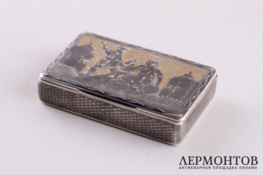 Табакерка. Минин и Пожарский. Серебро 84 пробы, золочение. Россия, Москва, 1842 г.