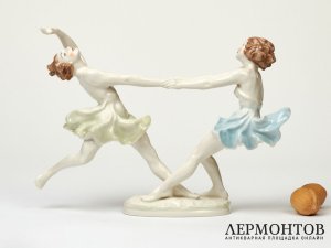 Статуэтка «Девушки кружатся». Фарфор, Hutschenreuther, Германия, 1955–1968 годы
