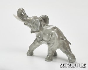 Статуэтка «Слон». Фарфор, Hutschenreuther, Германия, 1970-е годы