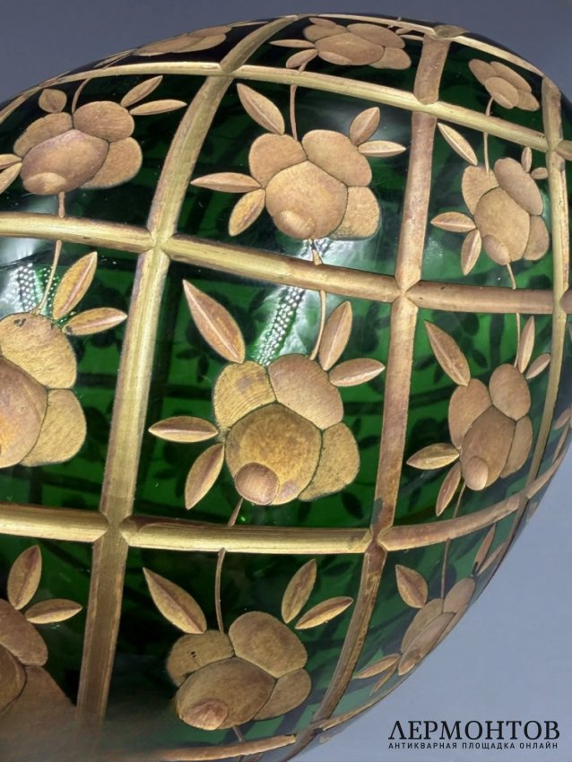 Яйцо «Rose Trellis». Бронза, хрусталь, золочение, House of Fabergé