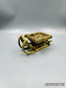 Статуэтка «Русские сани». Бронза, золочение, Россия, 19 век