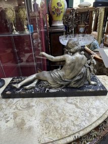 Скульптура «Девушка с косулей», ар-деко. Шпиатр, мрамор, É. Carlier, нач. 20 в.
