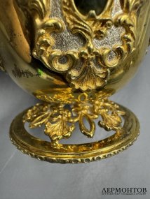 Кружка на филигранной ножке с камнями. Серебро 925 пробы, Россия, современная работа