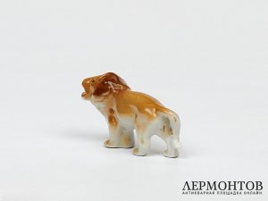 Статуэтка «Лев». Фарфор, Lippelsdorf, Германия, 1950–1970 годы