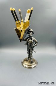 Подставка для ножей с фигурой швейцара. Металл, серебрение, Плевкевич, 1900–1914