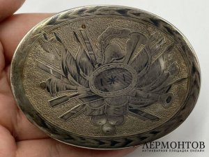 Табакерка Петр 1. Россия, 1 треть 19 века. Серебро 84 проба, чернь.
