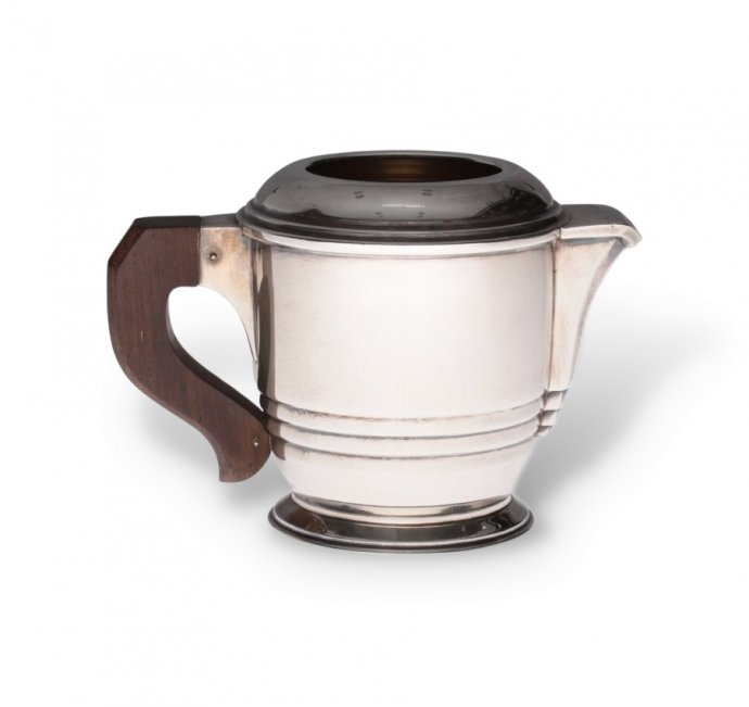 Молочник Art Deco.  Серебро 950 пробы. Франция, нач. XX века.