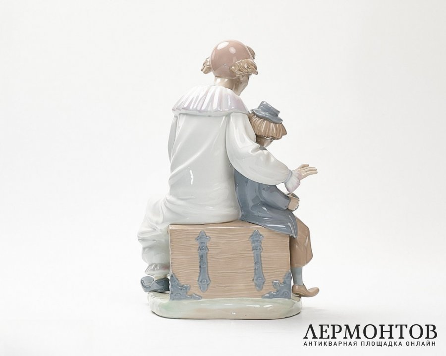 Статуэтка «Клоун. Урок музыки». Фарфор, NAO by Lladró, Испания, 1970–1980-е годы