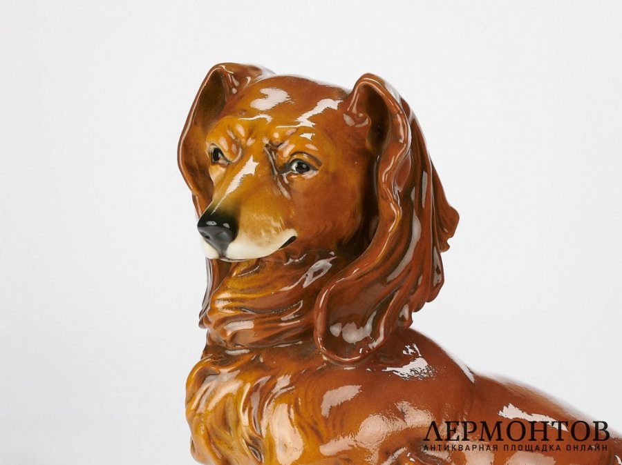 Статуэтка «Такса». Фарфор, Karl Ens, Германия, 1950–1960 годы