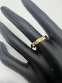 Кольцо «Love». Жёлтое золото 750 пробы, Cartier
