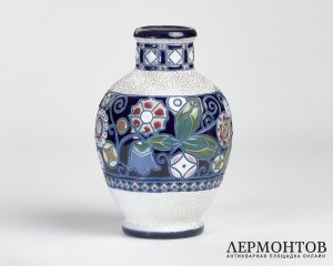 Ваза «Колокольчики». Фаянс, Amphora, Чехословакия, 1920-е годы