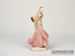 Статуэтка «Танцовщица». Фарфор, Karl Ens, Германия, 1919–1940 годы