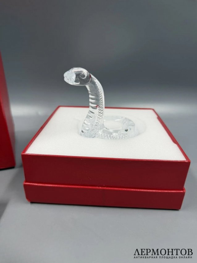Статуэтка «Кобра». Хрусталь, Baccarat, Франция