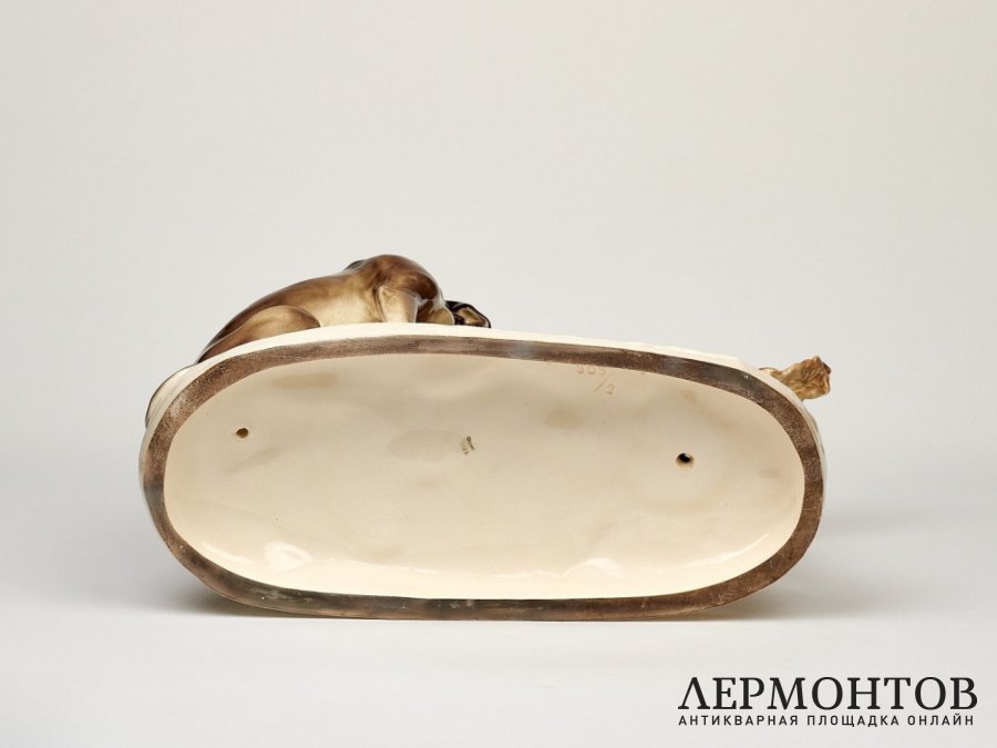 Статуэтка «Охотничьи собаки». Фарфор, Royal Dux, Чехословакия, 1938–1945 годы
