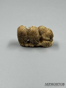 Нэцкэ «Совы». Кость, резьба, Япония, 20 век
