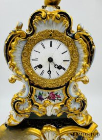 Каминные часы с фигурой путти. Japy Frères, Франция, 1880–1890 годы