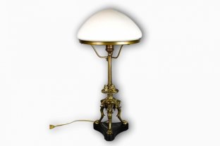 Настольная лампа в стиле ренессанс. Бронза, мрамор. Франция, XIX век.