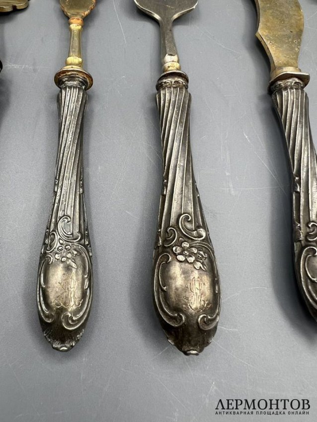 Сервировочный набор из 6 предметов. Серебро 84 пробы, сталь, Россия, 1908–1917 годы
