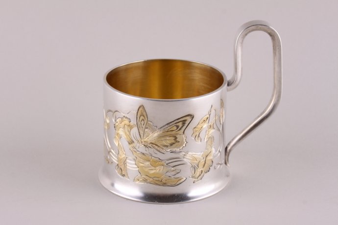 Подстаканник в стиле модерн. Серебро 84 пробы, золочение. Россия, Москва, 1899-1908.