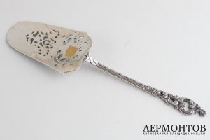 Лопатка десертная, ажурная. Серебро 950 пробы. Франция, XIX век.